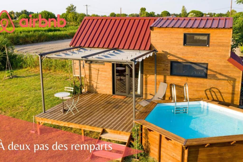 séjour insolite et écologique dans une Tiny house Aigues-Mortes Exterior foto