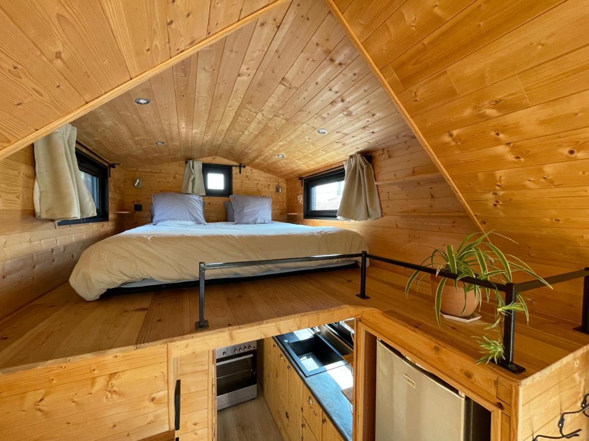 séjour insolite et écologique dans une Tiny house Aigues-Mortes Exterior foto